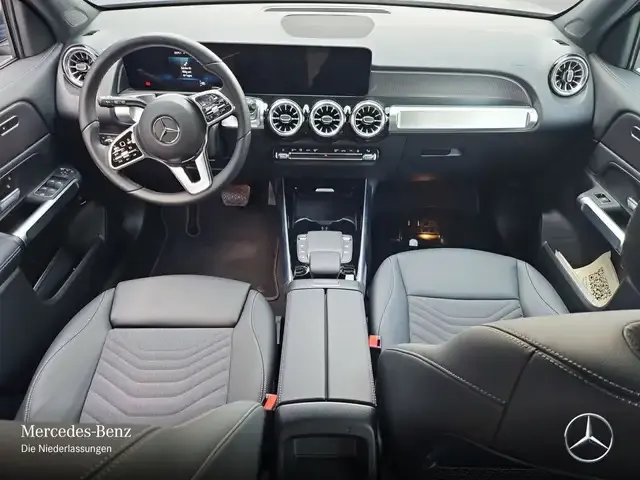 Mercedes-Benz EQB 250