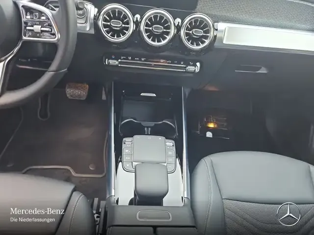 Mercedes-Benz EQB 250