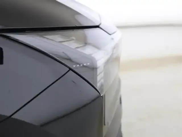 Volvo EX30