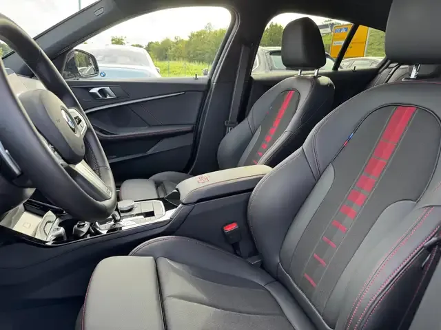 BMW 128