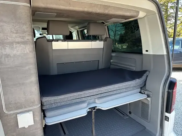 Volkswagen T6 California