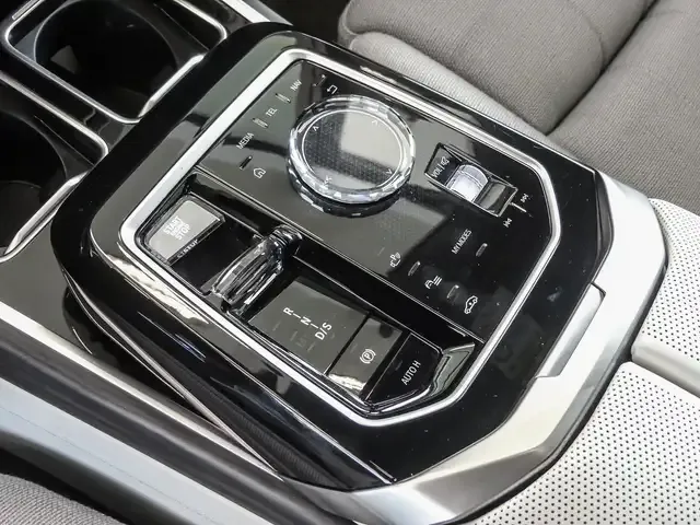 BMW 760