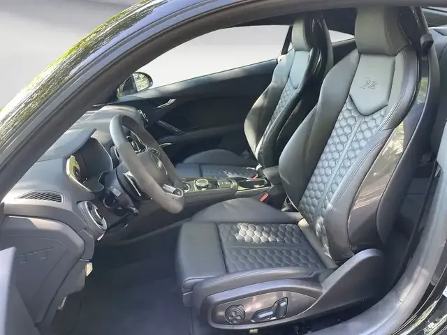 Audi TT RS