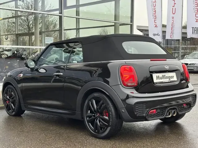 MINI John Cooper Works Cabrio