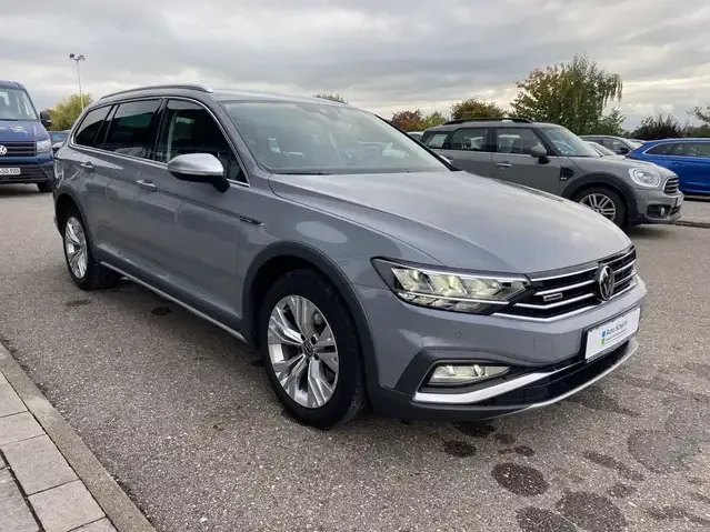 Volkswagen Passat Alltrack