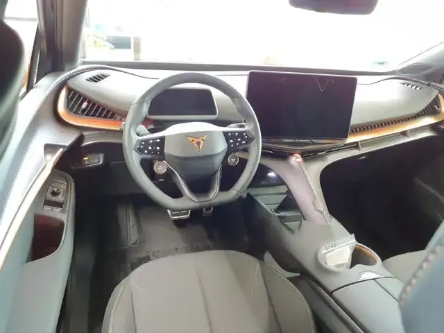 CUPRA Tavascan