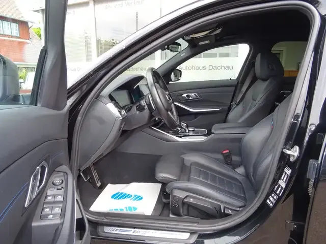 BMW 340