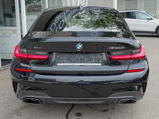 BMW 340