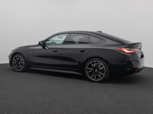 BMW 440