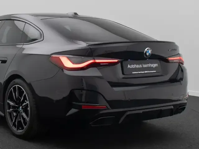 BMW 440