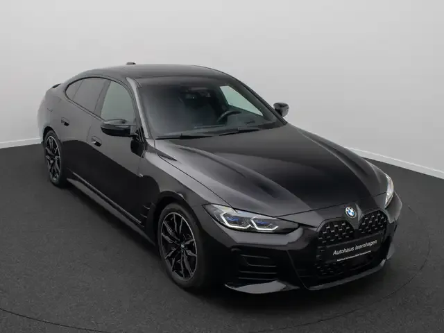 BMW 440