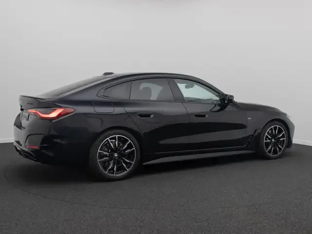 BMW 440