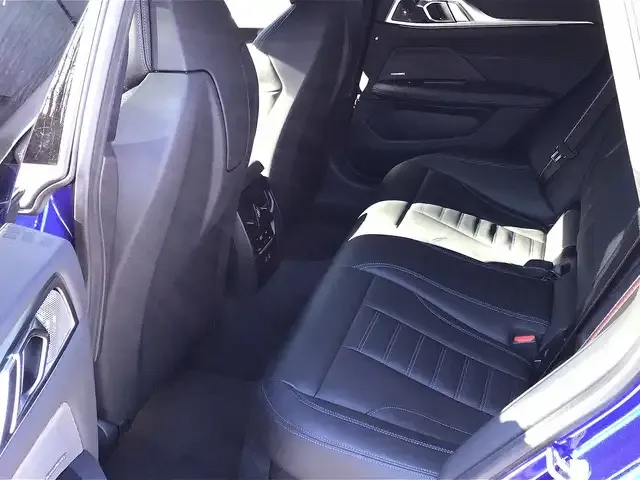 BMW 440