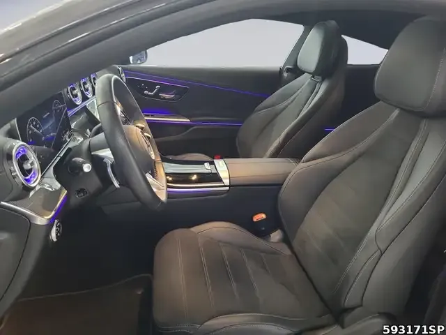 Mercedes-Benz CLE 300