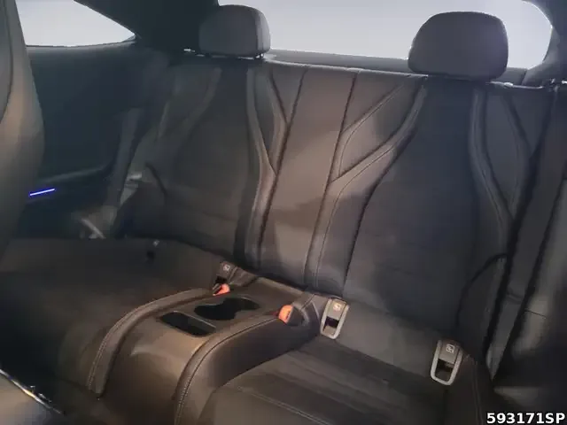 Mercedes-Benz CLE 300