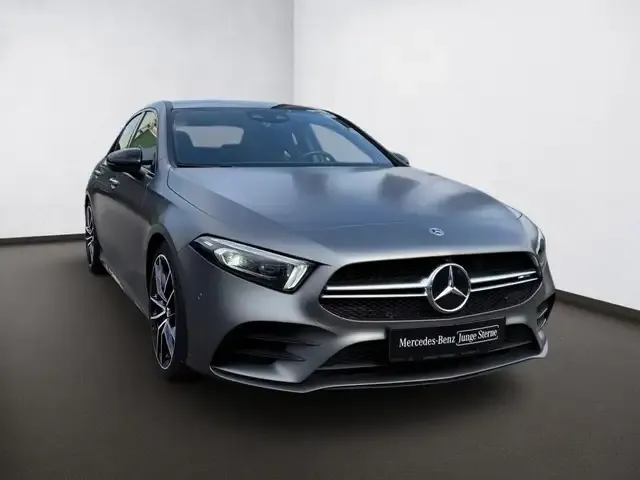 Mercedes-Benz A 35 AMG