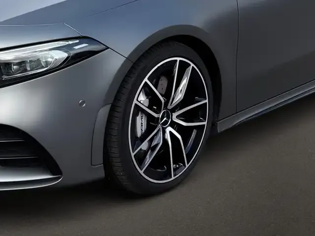 Mercedes-Benz A 35 AMG