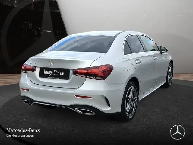Mercedes-Benz A 250
