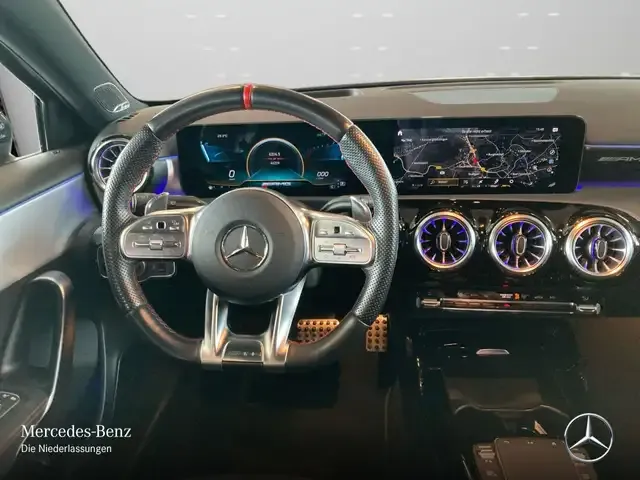 Mercedes-Benz A 45 AMG