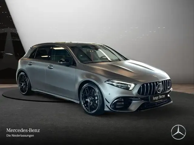 Mercedes-Benz A 45 AMG