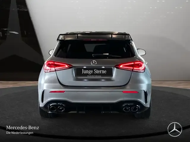 Mercedes-Benz A 45 AMG