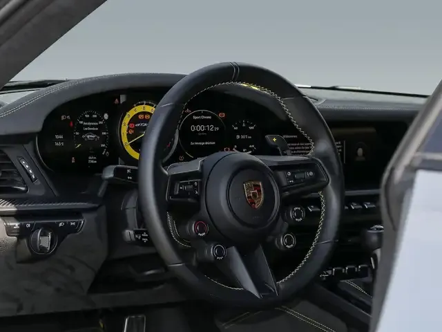 Porsche 992