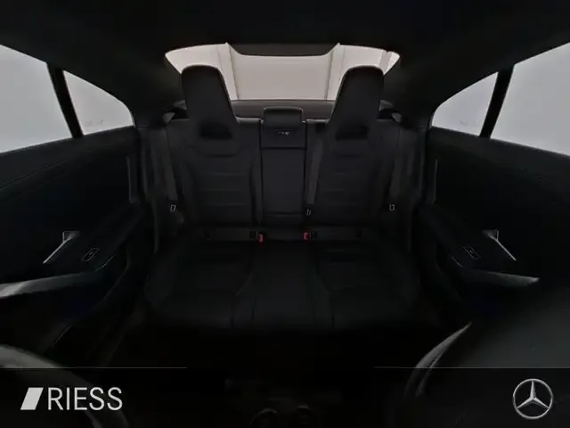 Mercedes-Benz CLA 45 AMG