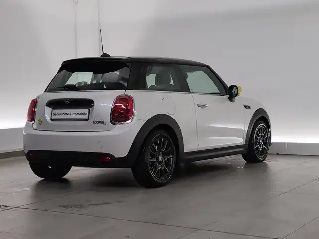 MINI Cooper SE