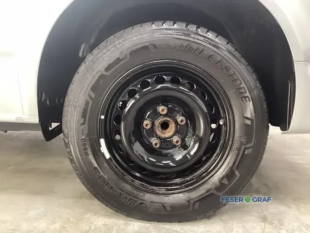 Volkswagen T6.1 Caravelle