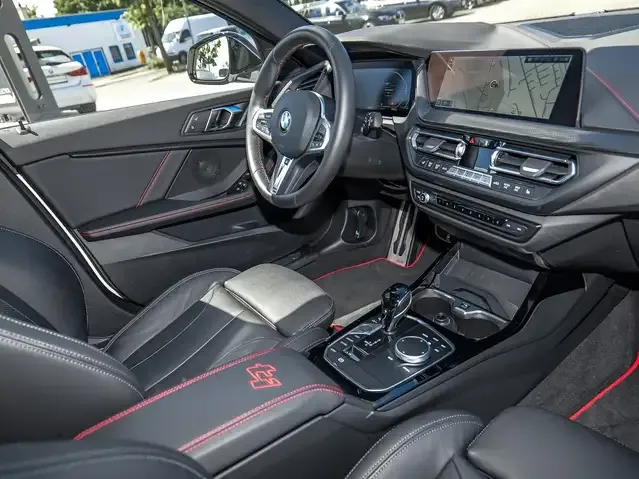 BMW 128