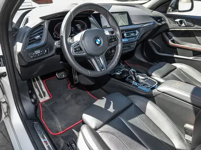 BMW 128