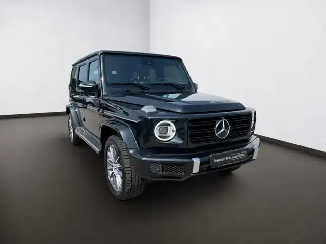 Mercedes-Benz G 500