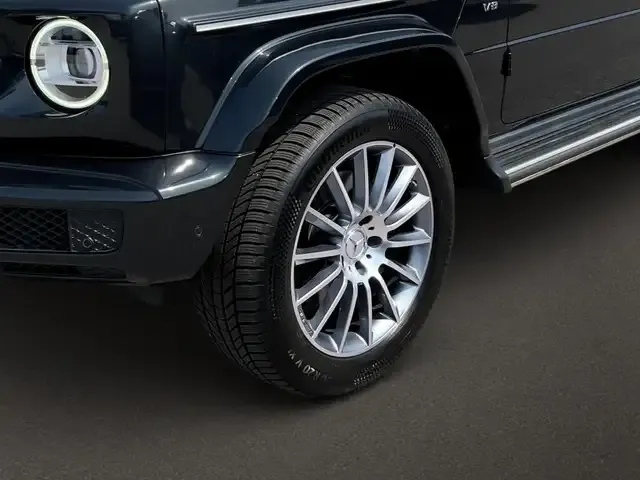 Mercedes-Benz G 500