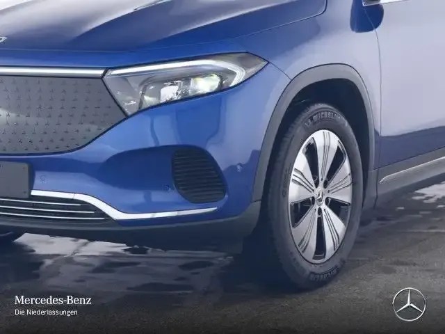 Mercedes-Benz EQA 300