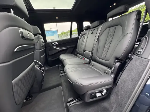 BMW X7 M