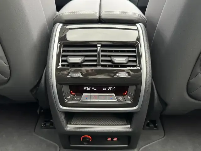 BMW X7 M