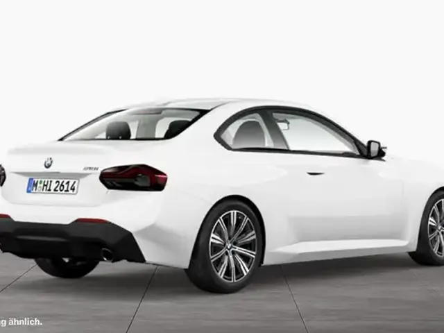 BMW 218