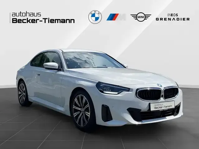 BMW 218
