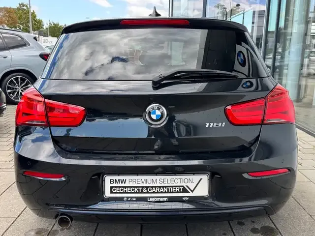BMW 118