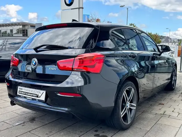 BMW 118