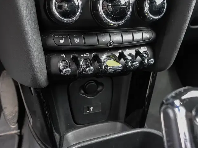 MINI Cooper SE