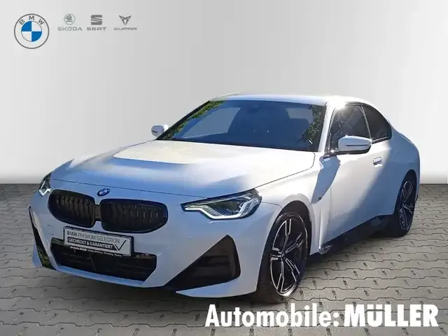 BMW 220