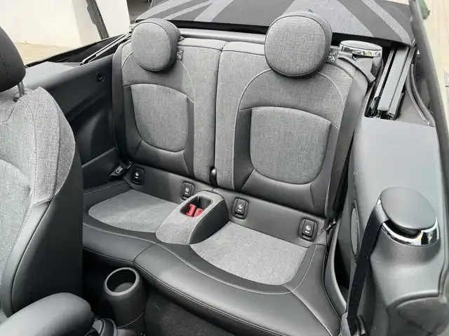 MINI Cooper S Cabrio