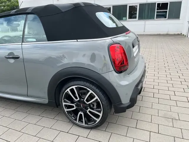 MINI Cooper S Cabrio