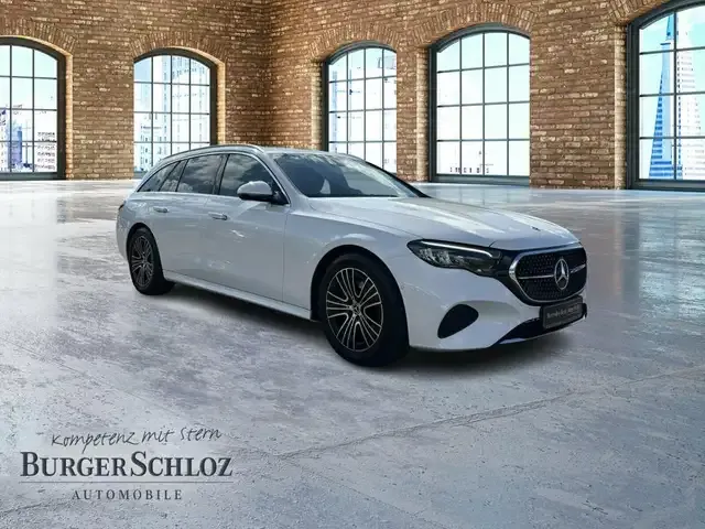 Mercedes-Benz E 220