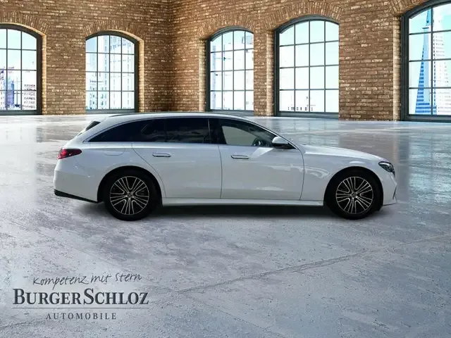 Mercedes-Benz E 220