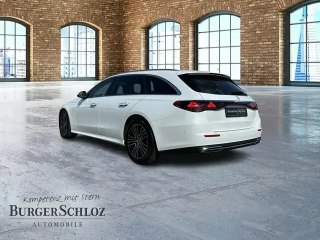 Mercedes-Benz E 220
