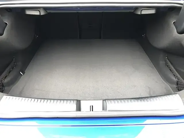 Mercedes-Benz CLA 220