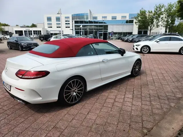 Mercedes-Benz C 220