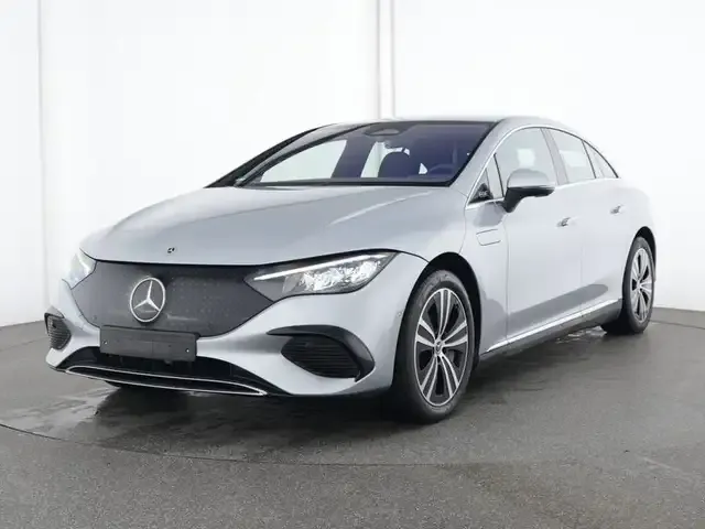 Mercedes-Benz EQE 300